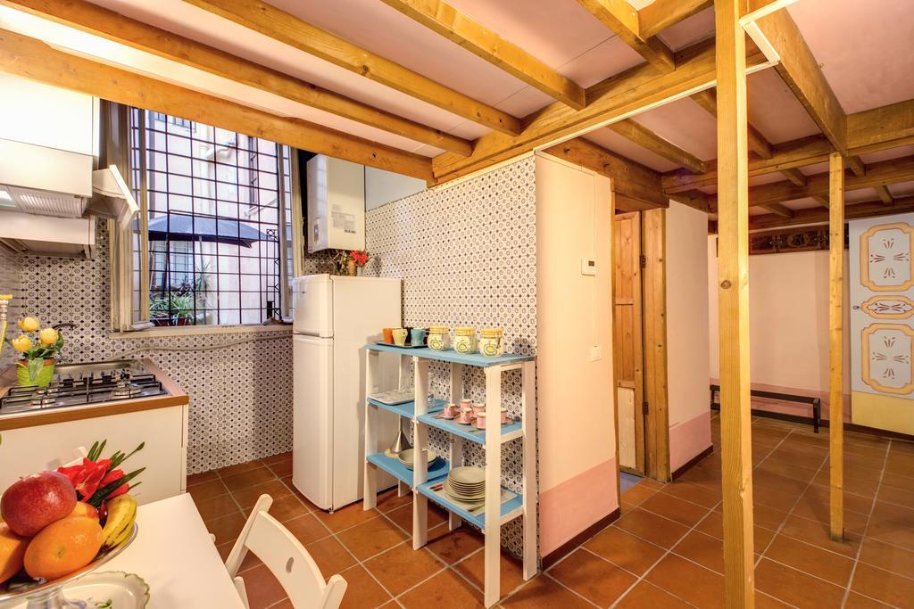 Casa Savelli Apartment Rome Exterior photo